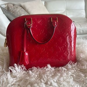 Louis Vuitton brand new never used bag